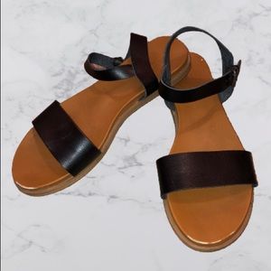 Size 10 black sandals with brown platform